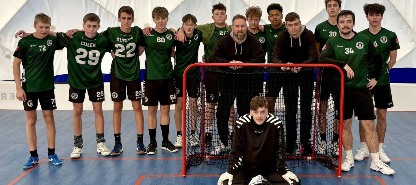 Junioři: tvrdá facka od Pardubice, drama s Hořicemi rozhodly až nájezdy