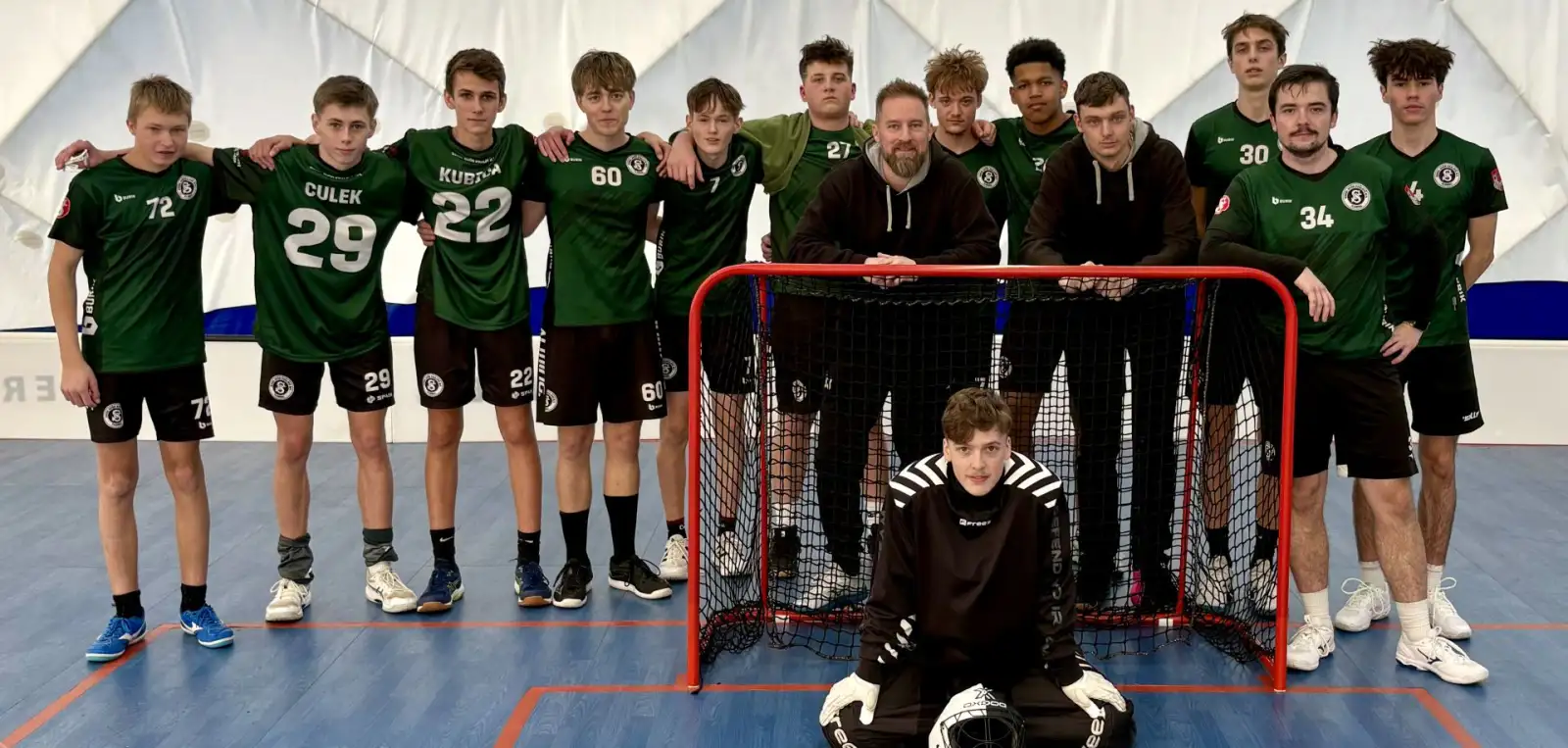 Junioři: tvrdá facka od Pardubice, drama s Hořicemi rozhodly až nájezdy