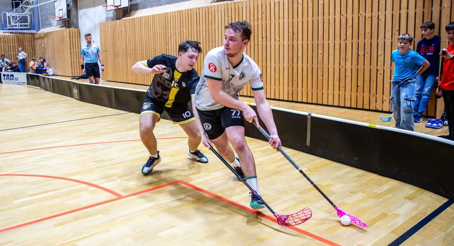 Derby v Trutnově rozhodla v závěru sporná branka