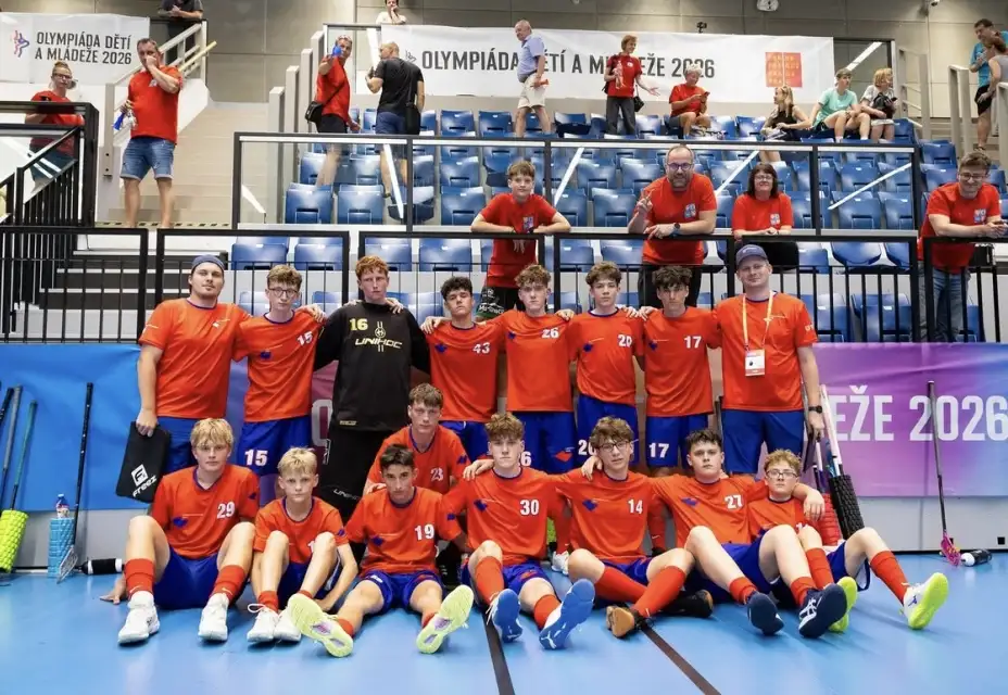Čtyři dvorští florbalisté reprezentovali kraj na Olympiádě dětí a mládeže