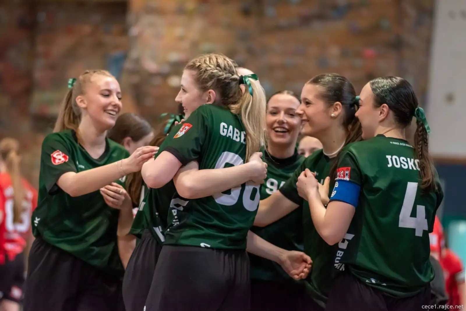 WOMEN`S POWER ve dvorském florbalu