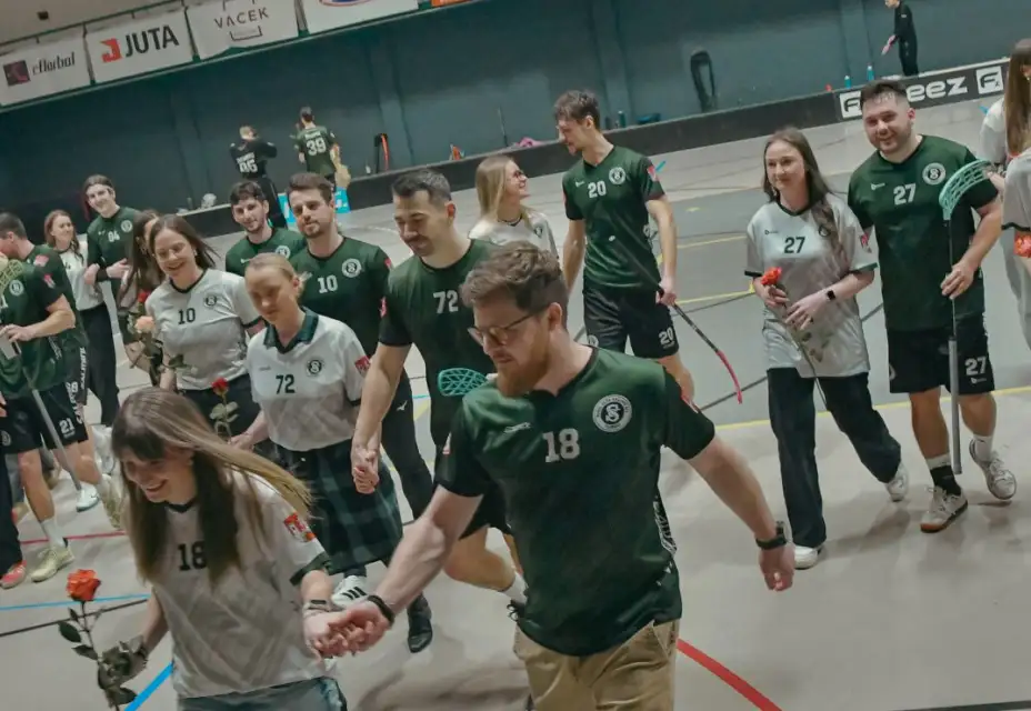 Valentýnská kanonáda. Dvoráci nadělili Panthers deset gólů